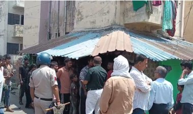 MP News: रीवा में पीएम आवास में कब्जाधारियों पर कार्रवाई, प्रशासन ने खाली कराए 147 फ्लैट