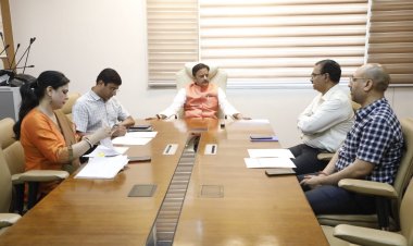 MP News: स्वास्थ्य विभाग में रिक्त पदों पर भर्ती का कार्य शीघ्रता से करें, डिप्टी सीएम शुक्ल ने की अधिकारियों के साथ बैठक