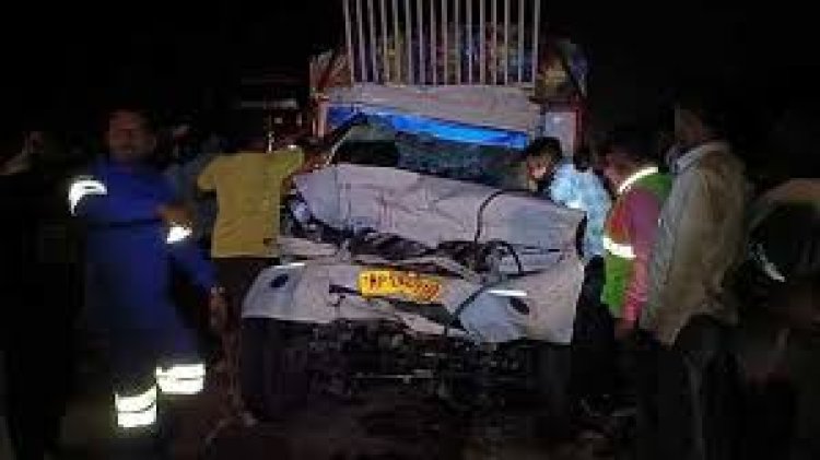 MP News: ट्रैक्टर-ट्रॉली को पिकअप ने मारी टक्कर, 20 घायल, एक की मौत