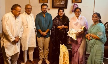 MP NEWS : पीसी शर्मा की पोती का नाम रखा गया 'व्योमिका', दिग्विजय सिंह ने किया नामकरण