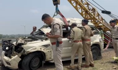 Road Accident : रतलाम में एक्सप्रेसवे पर बिहार STF जवानों की पलटी गाड़ी, 2 की मौत