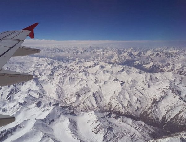एयर स्ट्राइक के बाद इंदौर से जम्मू और जोधपुर की उड़ानें हुईं निरस्त