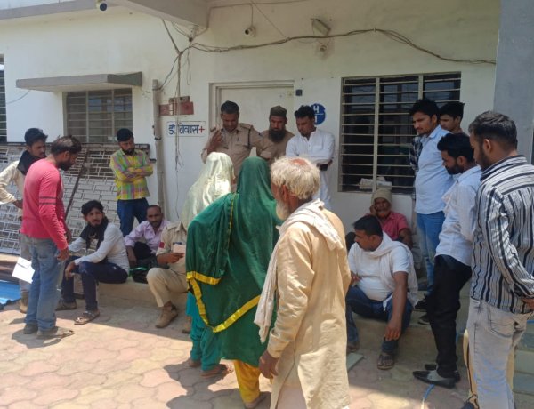 जहर निगलने से युवक की उपचार के दौरान मौत