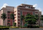 मंत्रालय में गांधीगिरी, नए प्रमोशन फार्मूले के खिलाफ विरोध प्रदर्शन