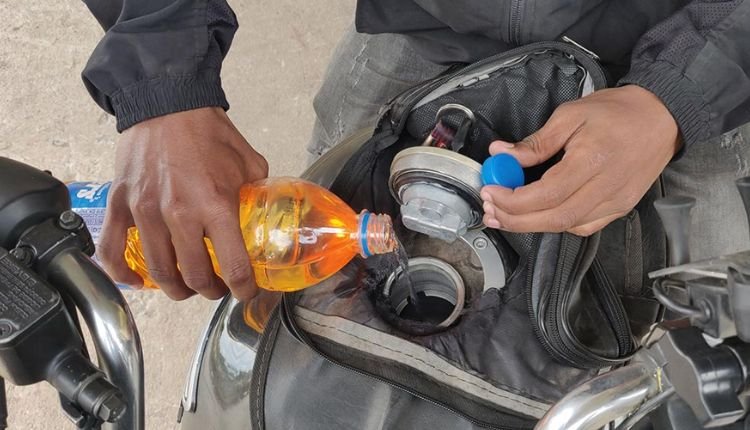 मऊगंज और रीवा में ज्वलनशील पदार्थों की खुलेआम बिक्री