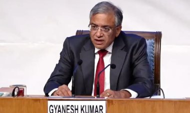 'वोट चोरी के आरोपों पर हलफनामा दें या देश से माफी मांगें'-  CEC