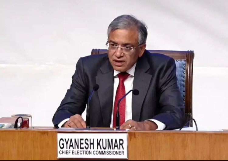 'वोट चोरी के आरोपों पर हलफनामा दें या देश से माफी मांगें'- CEC