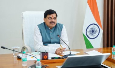 'संकट में बाप बड़ा ना भैया, सबसे बड़ा रुपैया', CM ने किसानों को ट्रांसफर किए 20 करोड़ रुपए