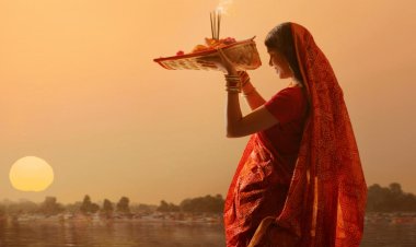 छठ पूजा : आज अर्घ्य का दिन, शाम को अस्त होते सूर्य की पूज