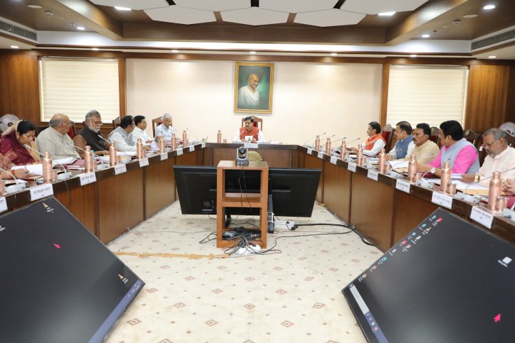 कैबिनेट नें बिजली, आवास और विकास योजनाओं पर लिया बड़ा फैसला