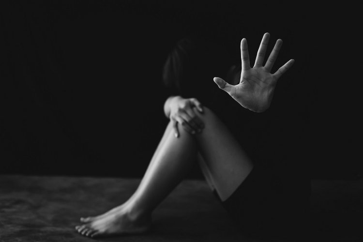 मऊगंज में 15 वर्षीय किशोरी से गैंगरेप, BNS और POCSO के तहत मामला दर्ज