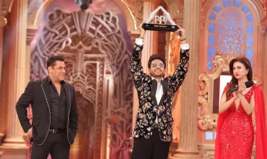 बिग बॉस 19 के विनर बने गौरव खन्ना 50 लाख रुपए कैश प्राइज मिला