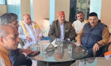 IAS संतोष वर्मा पर कार्रवाई की प्रक्रिया शुरू, ब्राह्मण समाज ने आंदोलन रोका