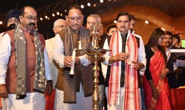 बिलासपुर में खेलो इंडिया ट्राइबल गेम्स 2026 के शुभंकर ‘मोर वीर’ और थीम सॉन्ग का अनावरण