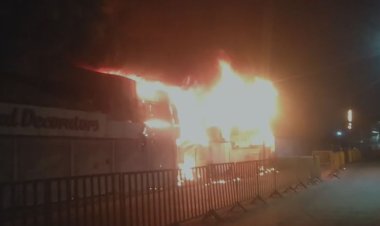 भोपाल के टिंबर मार्केट में आग ने मचाया तांडव, लाखों का माल जलकर खाक