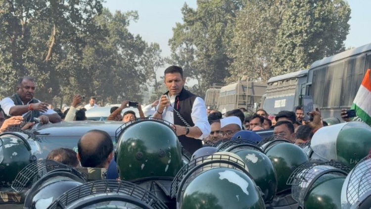 सिंगरौली पहुंचे कांग्रेस दल को पुलिस ने रोका, 10 लाख से ज्यादा पेड़ काटे जा रहे हैं: जीतू पटवारी