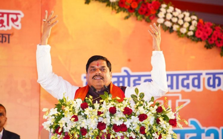 भोपाल- इंदौर हाईवे पर विक्रमादित्य द्वार का भूमिपूजन: CM ने दी नसीहत- मृत्यु भोज-शादी में पैसा फालतू मत उड़ाना