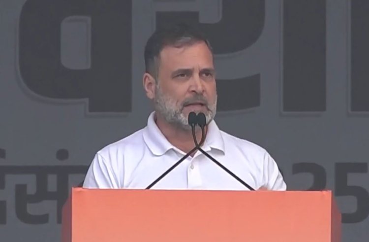 दिल्ली में कांग्रेस की रैली, राहुल गांधी बोले- BJP के लिए काम कर रहा चुनाव आयोग