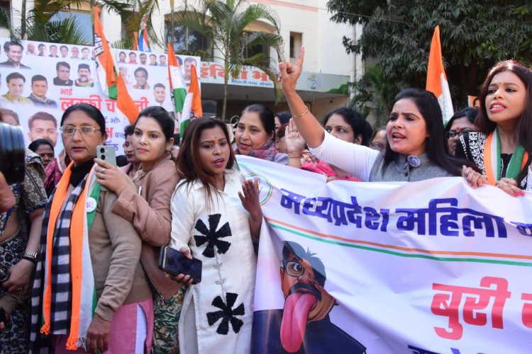 विजय शाह के बयान पर भोपाल में महिला कांग्रेस का प्रदर्शन, बर्खास्तगी की मांग