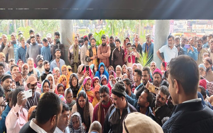 रीवा: भरोसा मिलते ही काम पर लौटे शहर के सभी सफाई कर्मचारी, हड़ताल खत्म