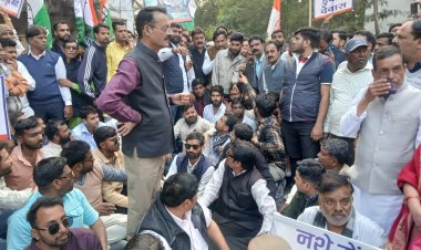 Dewas:अवैध शराब को लेकर कांग्रेस का प्रदर्शन, जमकर हुई नारेबाजी