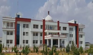 आगर मालवा कलेक्टर के निर्देश बेअसर: अधिकारियों की लापरवाही जारी, सीएम हेल्पलाइन बनी मजाक