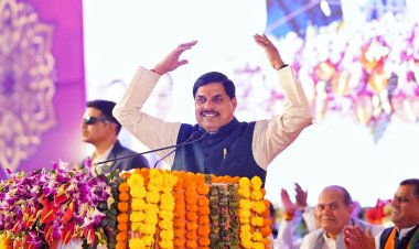 खुरई में अभूतपूर्व स्वागत से अभिभूत मुख्यमंत्री, 1000 करोड़ से अधिक की विकास सौगातें