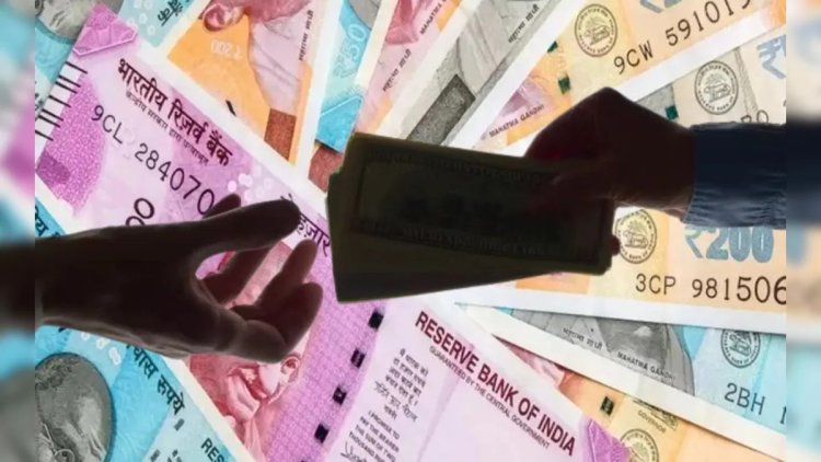 सिंगरौली में तहसील कार्यालय का बाबू 10 हजार की रिश्वत लेते ट्रैप ! रीवा लोकायुक्त की टीम ने की कार्रवाई