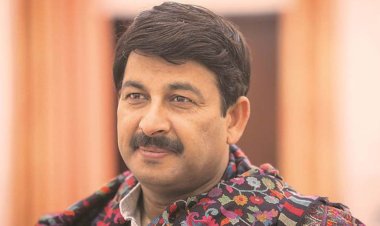 मनोज तिवारी ने कहा- दिल्ली के गड्ढों को भरने में लगेंगे 10 साल, सोशल मीडिया में हुई जमकर ट्रोलिंग  