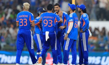 IND vs PAK Live Score: टी-20 वर्ल्ड कप: भारत ने पाकिस्तान को 61 रन से हराया, सुपर-8 में बनाई जगह