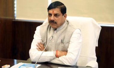 मुख्यमंत्री डॉ. मोहन यादव ने अधिकारियों और कर्मचारियों की उपस्थिति की सख्त निगरानी का निर्देश दिया