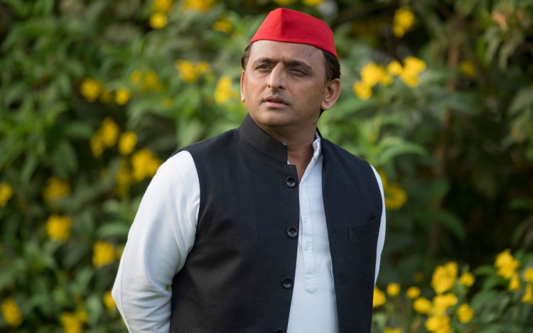 अखिलेश यादव ने अमेरिका ट्रेड डील पर मोदी सरकार को घेरा: "डील नहीं ढील हुई, 0 बड़ा या 18?"