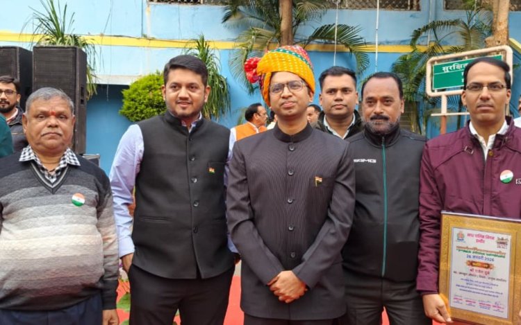 इंदौर नगर निगम आयुक्त के नाम से फर्जी प्रोफाइल बनाकर 50 हजार की ठगी की कोशिश, पुलिस ने शुरू की जांच