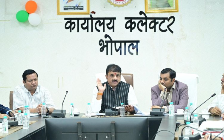 बड़ा तालाब को लेकर सांसद आलोक शर्मा की बैठक: अतिक्रमण, प्रदूषण और मास्टर प्लान पर सख्त निर्देश