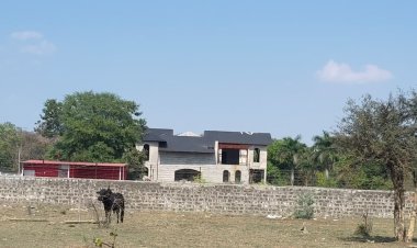 बड़ा तालाब में अतिक्रमण पर फिर सख्ती, छोटे निशाने पर, बड़े अब भी सुरक्षित