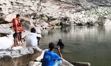 मऊगंज: देवलहा वॉटरफॉल में 16 वर्षीय किशोर के गायब होने पर एनडीआरएफ ने खोजबीन की, सफलता नहीं मिली