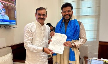 खजुराहो को उड़ान योजना में शामिल करने की मांग, मुंबई-इंदौर-खजुराहो फ्लाइट शुरू करने का भी आग्रह