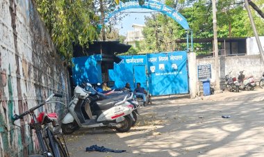 भोपाल नगर निगम की सेंट्रल वर्कशॉप मैकेनिकल पर लोकायुक्त का छापा