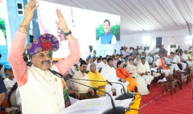 CM डॉ. मोहन यादव ने इंदौर एयरपोर्ट पर नए टर्मिनल-1 का किया लोकार्पण, CM डॉ. मोहन यादव ने 'उड़ान कैफे' का भी किया शुभारंभ