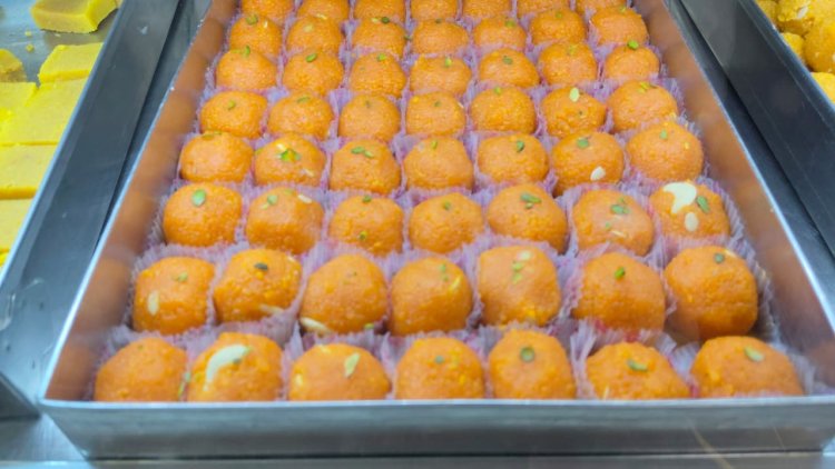 भोपाल में होली से पहले मिलावट पर सख्ती,डेयरियों और मिठाई दुकानों पर ताबड़तोड़ छापे