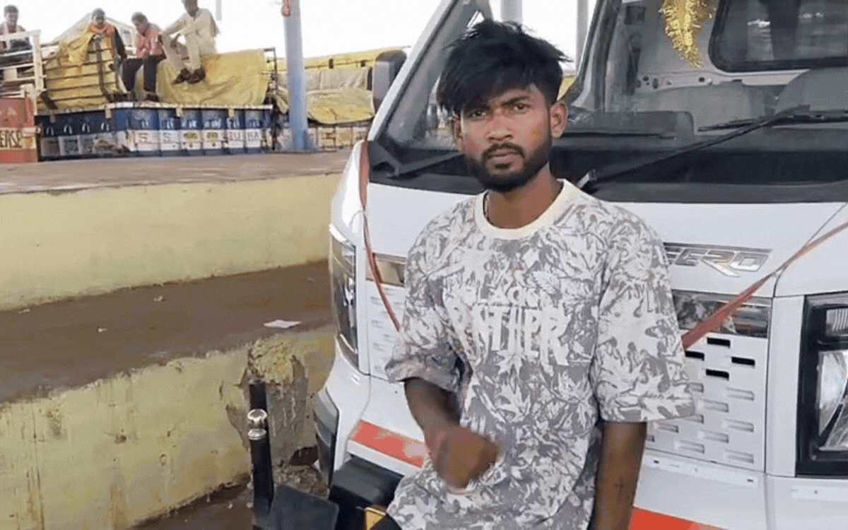 गुना: जिंदा युवक को मृत घोषित कर पोस्टमार्टम के लिए भेजा, होश आते ही युवक भागा तो जिला अस्पताल में मचा हड़कंप