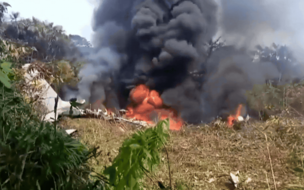 कोलंबिया में वायुसेना का विमान क्रैश 34 की मौत