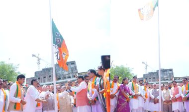 भाजपा मना रही 47वां स्थापना दिवस, MP के 17 जिलों में हुआ पार्टी कार्यालयों का भूमिपूजन