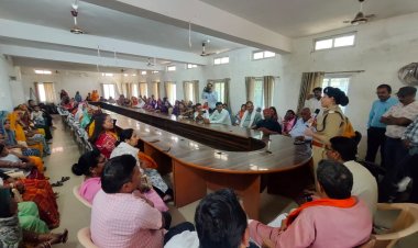 मऊगंज में नशा मुक्ति अभियान तेज: नईगढ़ी में जन जागरूकता रैली और शिविर आयोजित