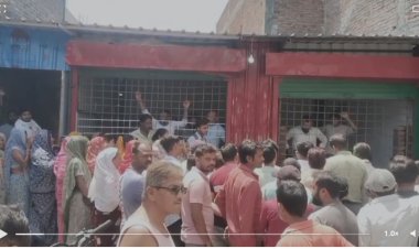 सतना: नई बस्ती में अवैध शराब दुकान सील, प्रदर्शन के बाद प्रशासन की कार्रवाई