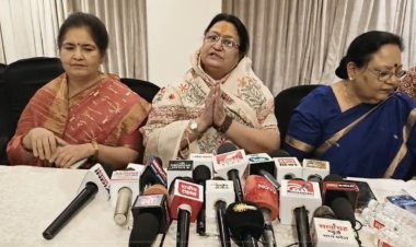 नहीं थम रहा वंदे मातरम् विवाद: मालिनी गौड़ ने कहा- ऐसे लोगों के वोट नहीं चाहिए, आकाश विजयवर्गीय बोले- ये लोग देशद्रोही है