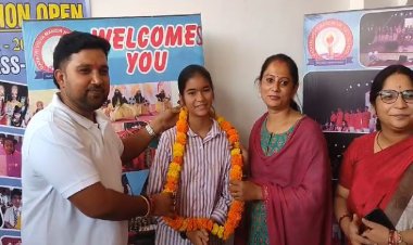 रीवा की श्रुति पांडे ने 99% के साथ 10वीं में किया टॉप, MP में चौथा स्थान