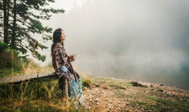 खुद के साथ वक्त बिताना: मेंटल रीचार्ज का सबसे सस्ता और असरदार तरीका