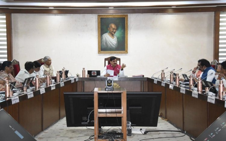 मध्य प्रदेश कैबिनेट बैठक में लिए गए किसानों, शिक्षा और विकास से जुड़े बड़े फैसले