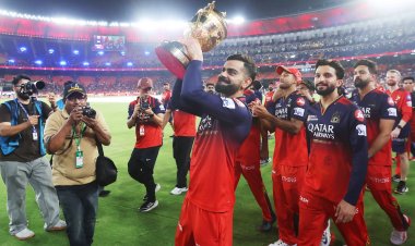 IPL 2026 Playoffs Schedule: अहमदाबाद में होगा फाइनल, धर्मशाला और चंडीगढ़ को मिली मेजबानी